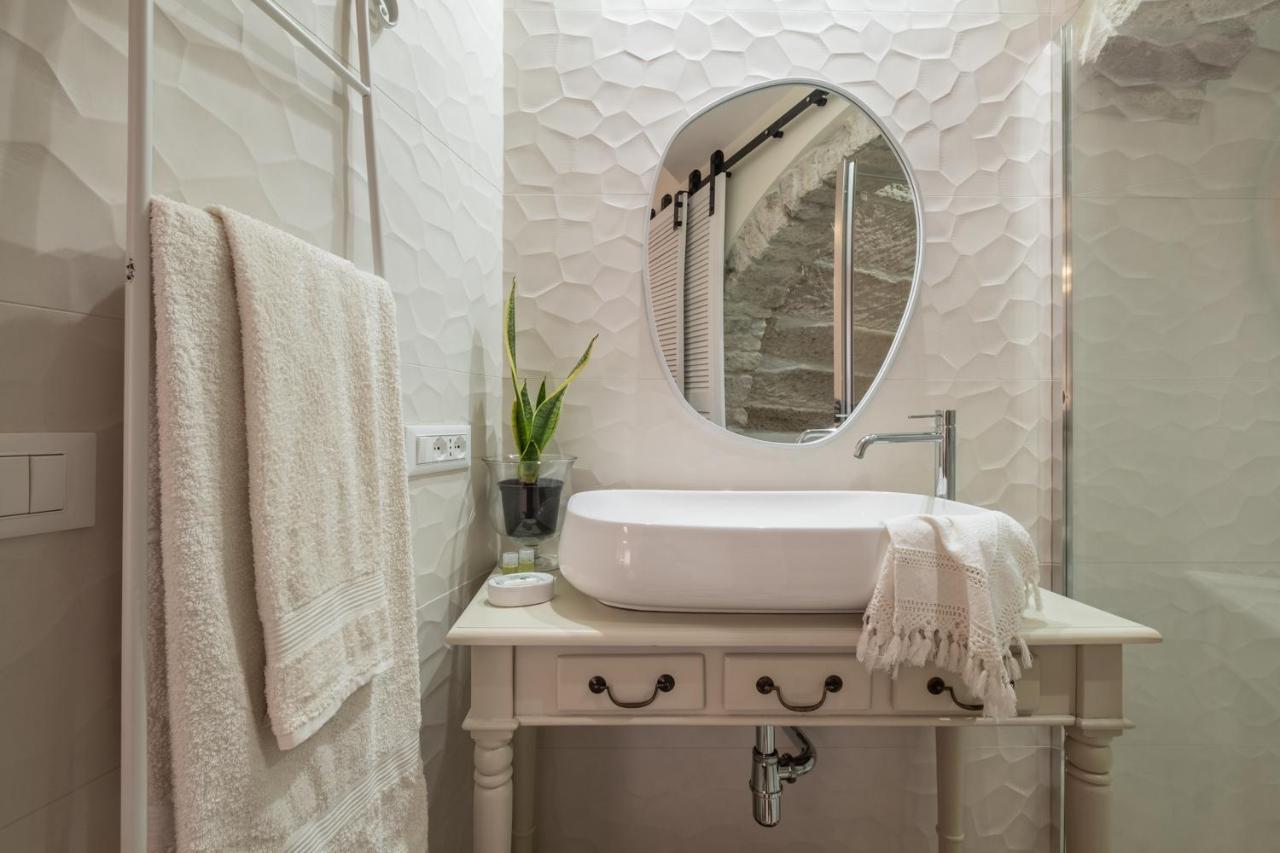 Dimora Sant'Ignazio Guest House Боза Екстериор снимка