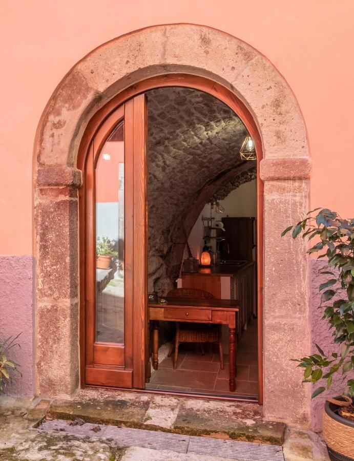 Dimora Sant'Ignazio Guest House Боза Екстериор снимка